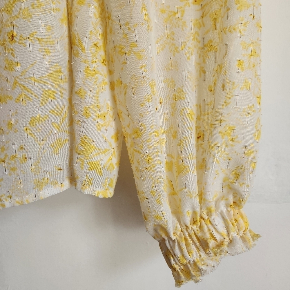 Blouse Pullover style Ruffle neckline Puff sleeves Yellow white gold RACHEL ZOE - Picture 9 of 16